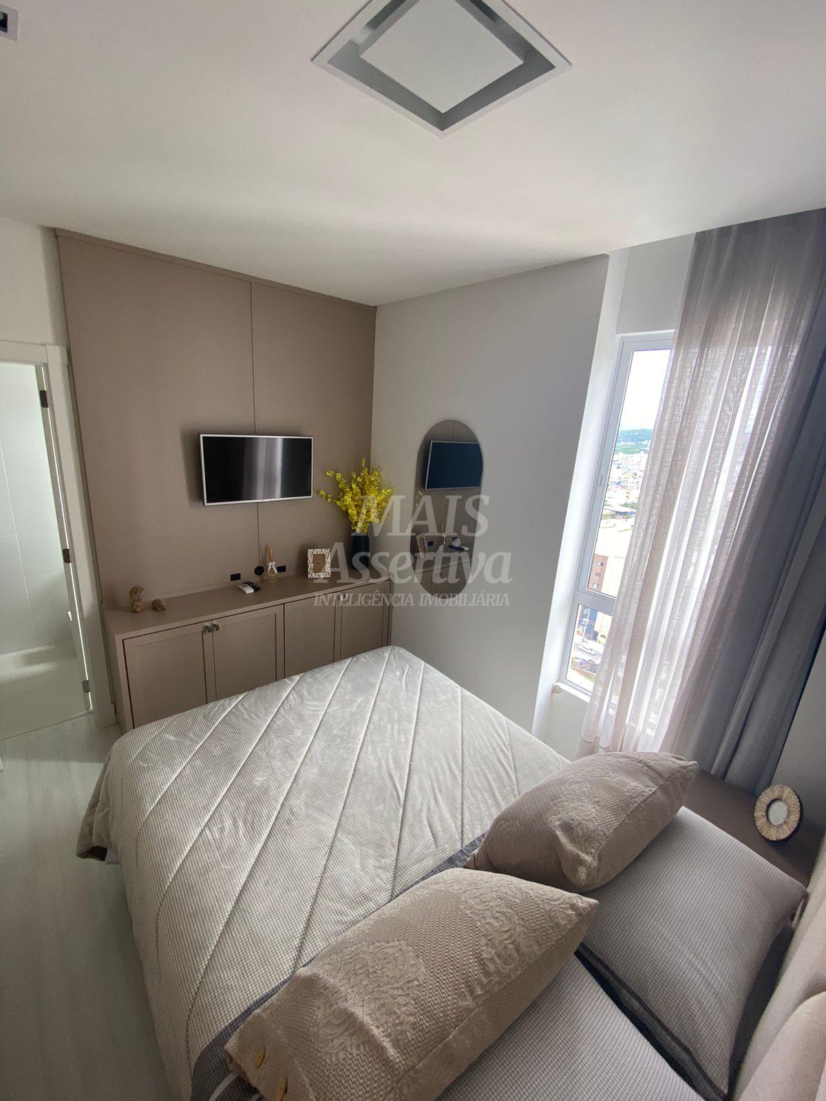 Excelente apartamento de alto padrão a venda no centro de Balneário Camboriú/SC 