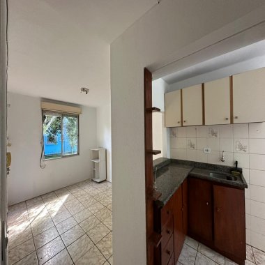 Apartamento para venda de 1 dormitório,  Condomínio Vicente Kieling 