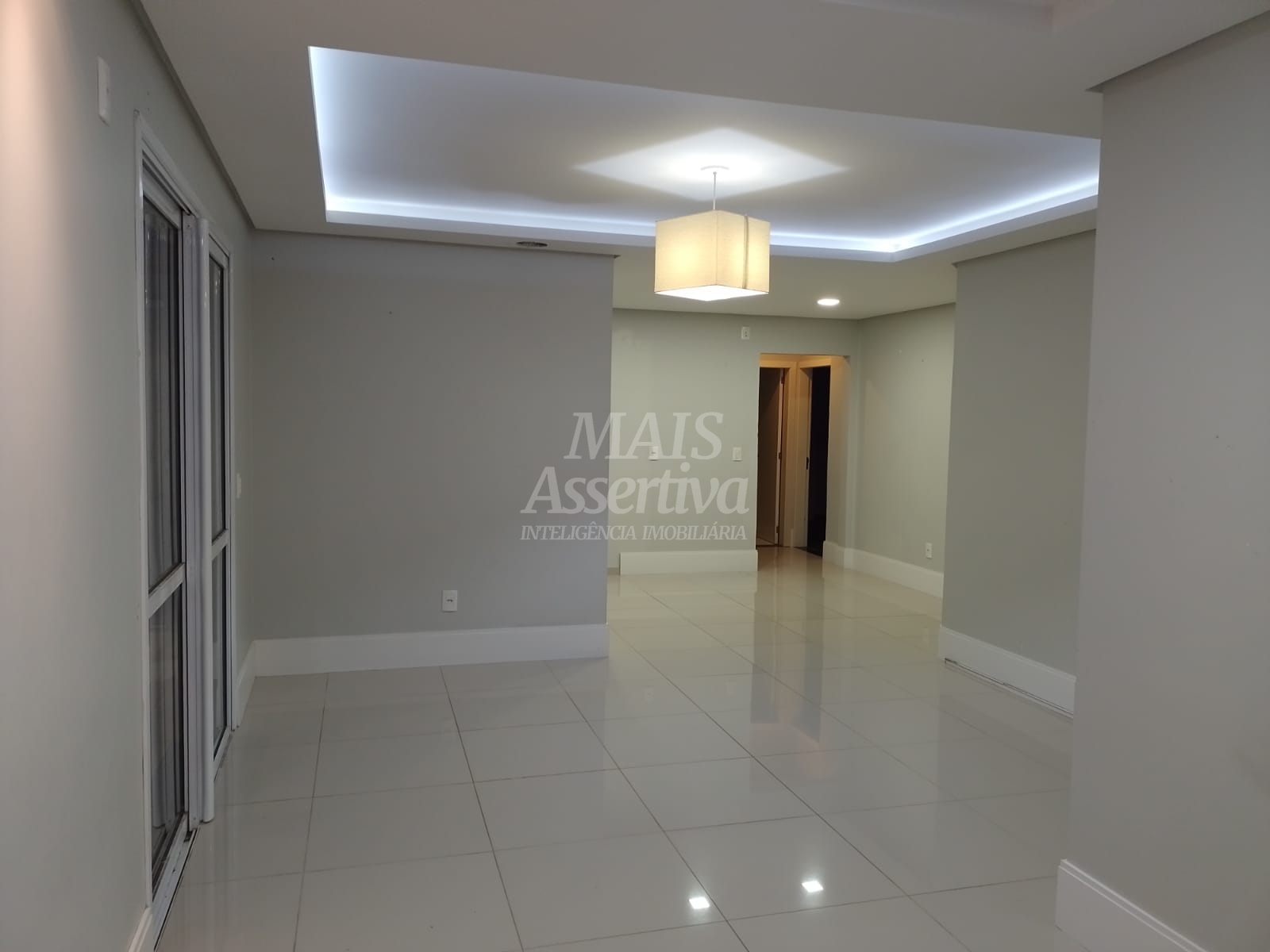 Apartamento, 2 quartos, 119 m² - Foto 1