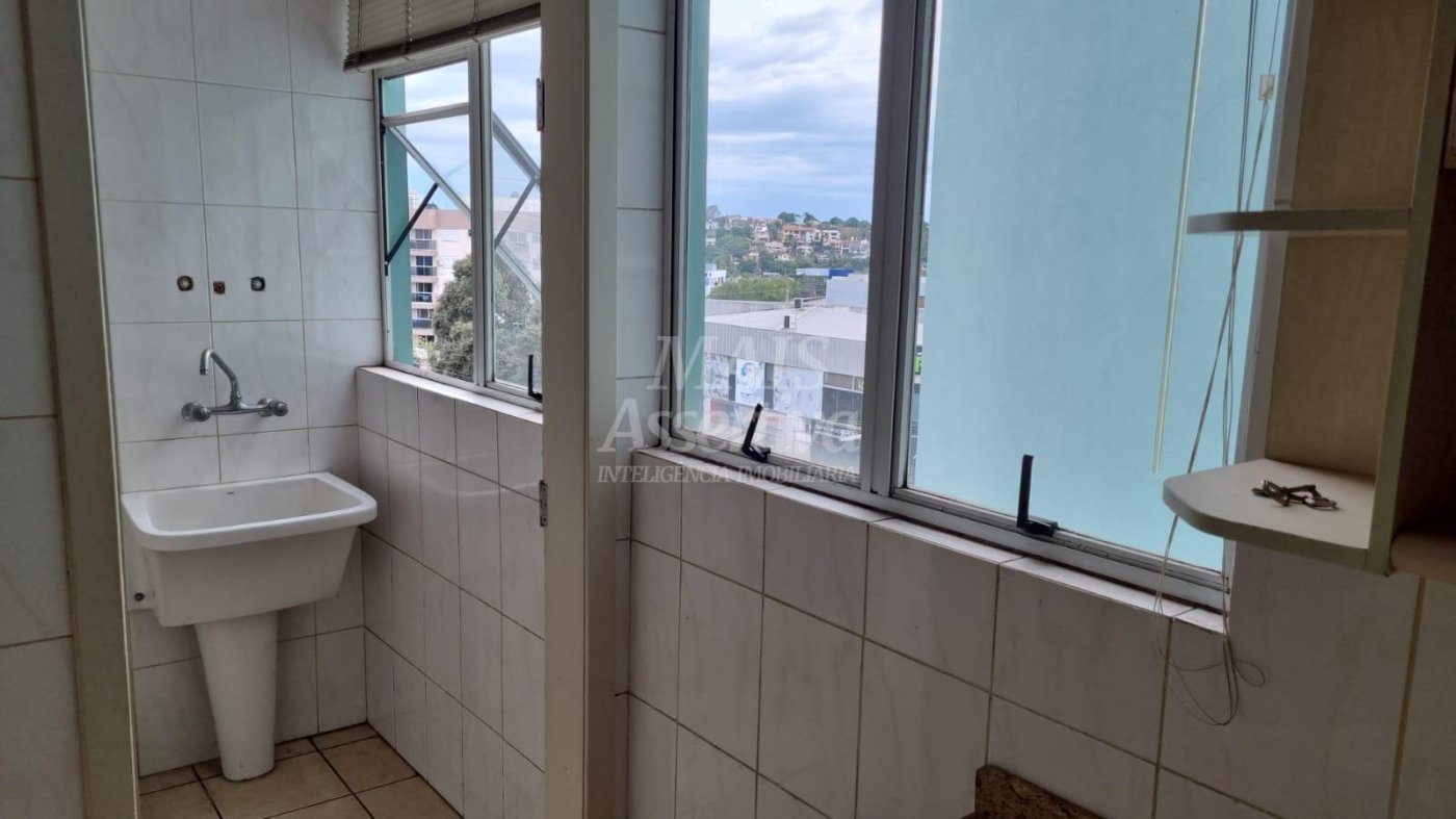 Apartamento semi mobiliado para locação, bairro Hamburgo Velho em Novo Hamburgo 