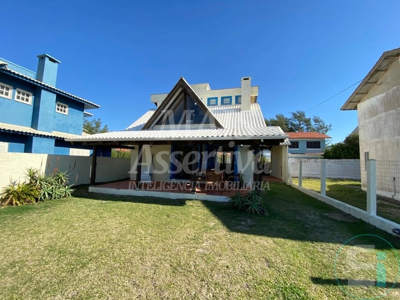 Sobrado a beira mar para venda em Osório Mariápolis