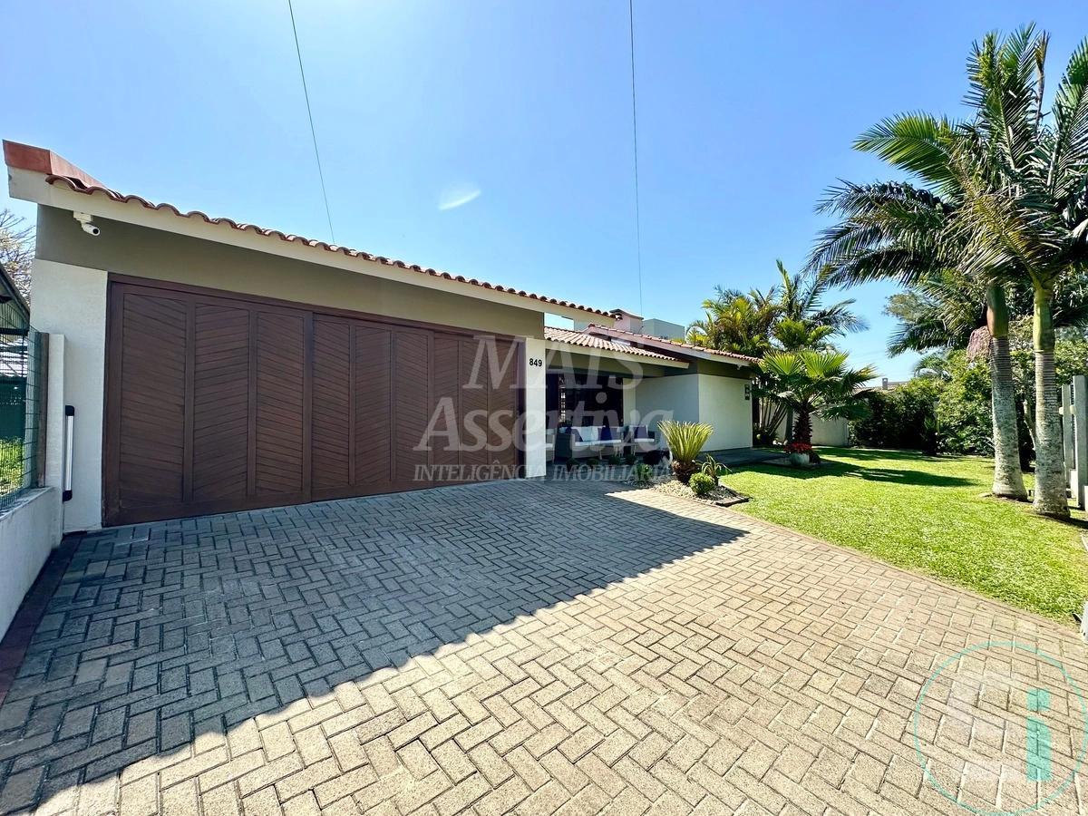 Linda casa para venda em Xangrilá Bairro Centro