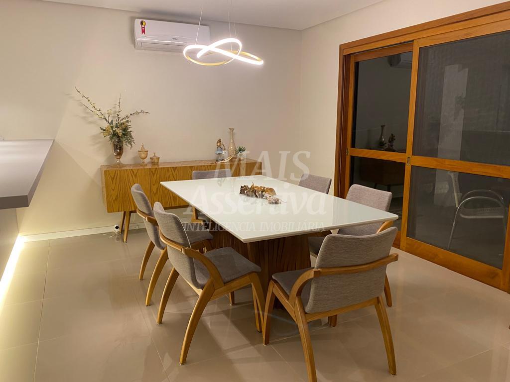 Excelente casa à venda na Serra Gaúcha, no município de Gramado/RS-3 dormitórios