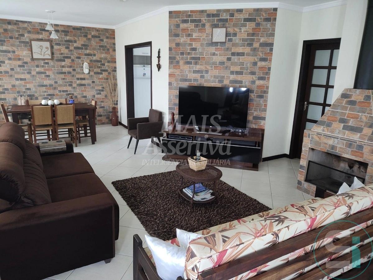 Casa, 3 quartos, 204 m² - Foto 2