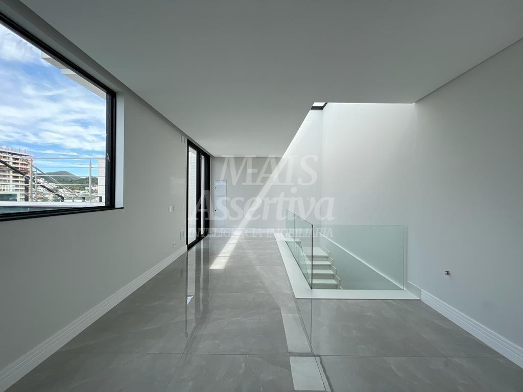 Cobertura Duplex 03 suítes para venda em Itajaí Praia Brava SC