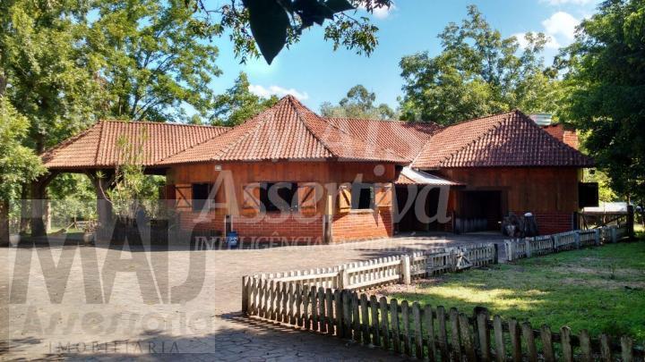 Excelente Chácara com 87 hectares para venda em Capela de Santana