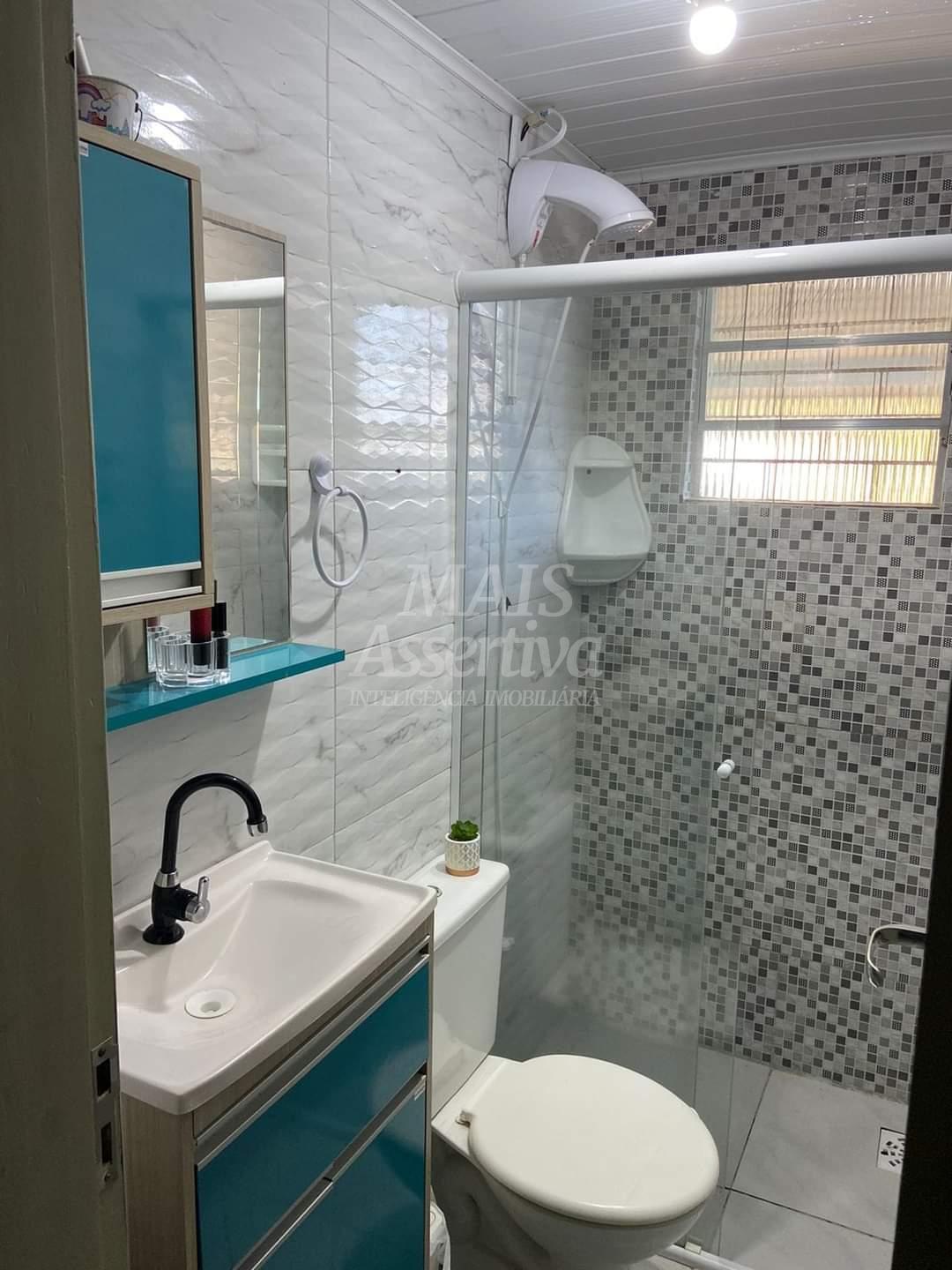 Casa semimobiliada para venda em Tramandaí Zona Nova