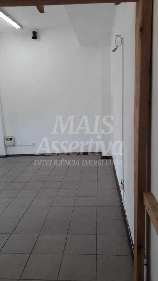 Sala Comercial para Locação de frente para a Av. Dom João Becker em São Leopoldo