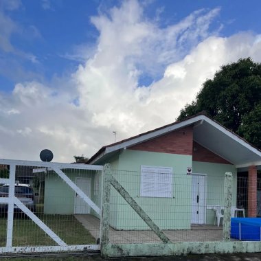 Ótima casa à venda em Capão da Canoa - 4 dormitórios