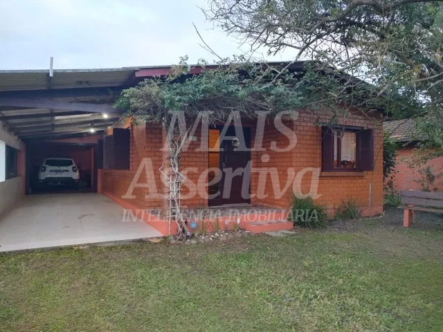 Ótima casa à venda em Arroio do Sal - Mobiliada, 3 dormitórios