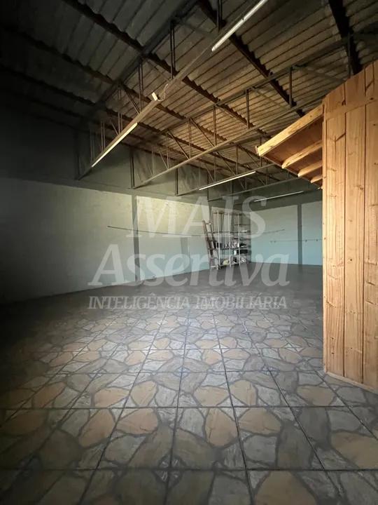 Casa para alugar com 3 quartos, 115m² - Foto 11