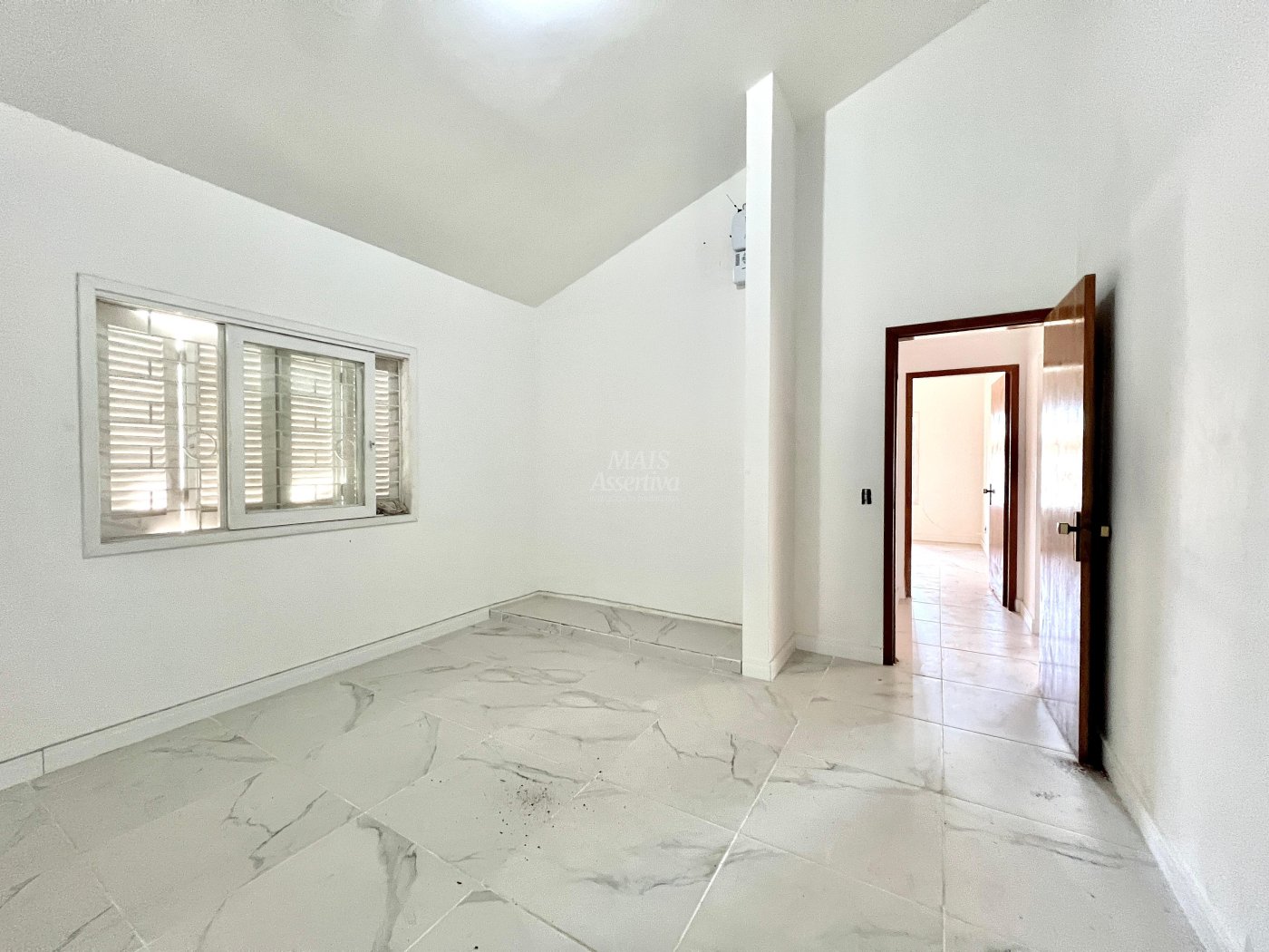 Casa, 4 quartos, 240 m² - Foto 15