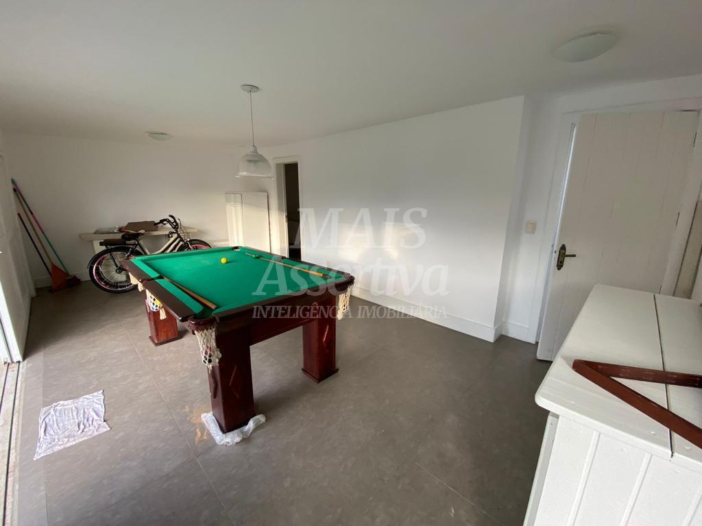 Casa, 4 quartos, 240 m² - Foto 26
