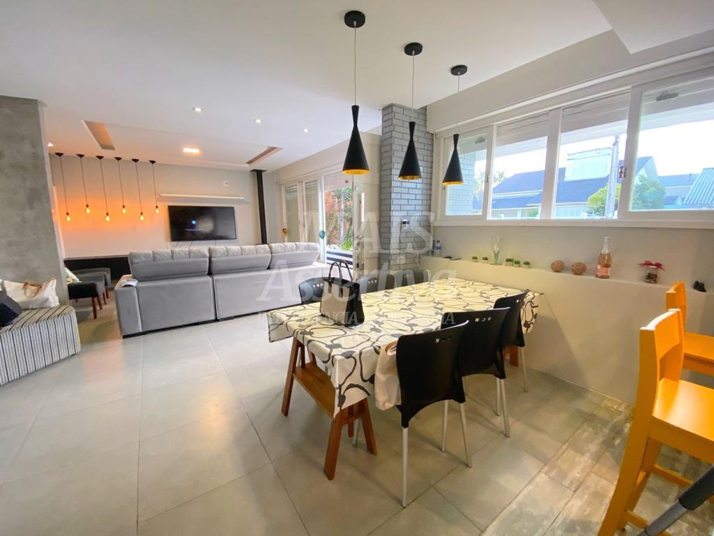 Casa, 4 quartos, 240 m² - Foto 4