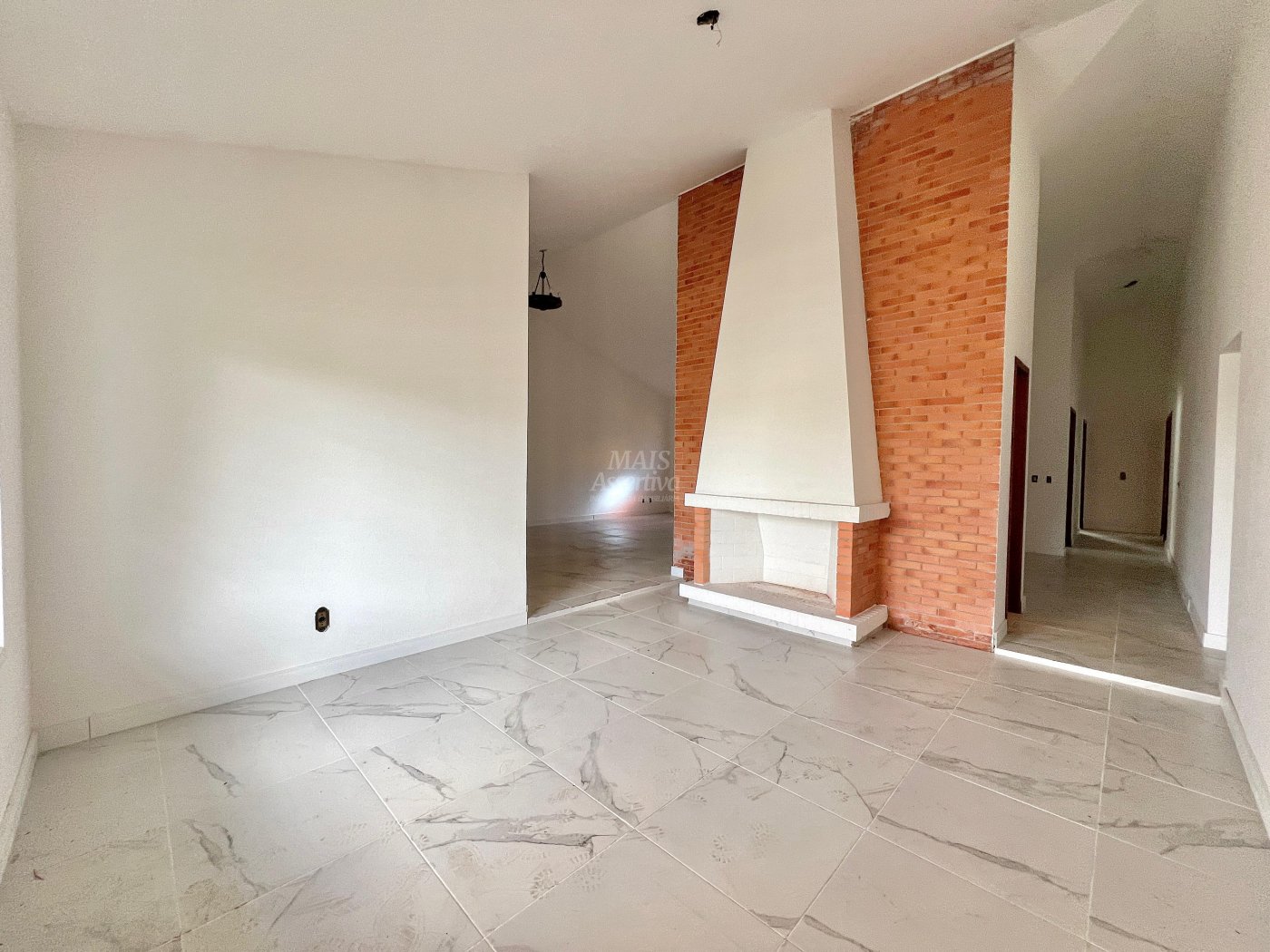 Casa, 4 quartos, 240 m² - Foto 8