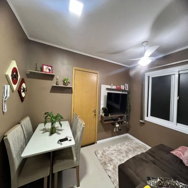 Apartamento semi mobiliado para venda no Monte Brasil 