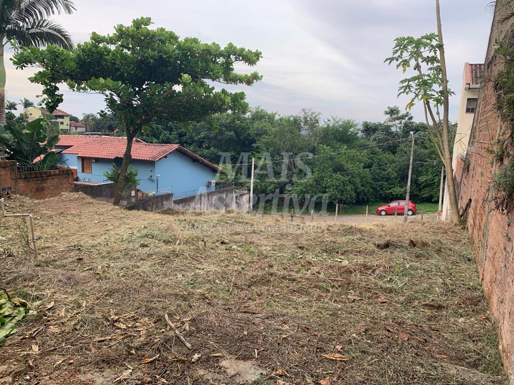 Amplo terreno com 476,25 m² para venda em São Leopoldo 
