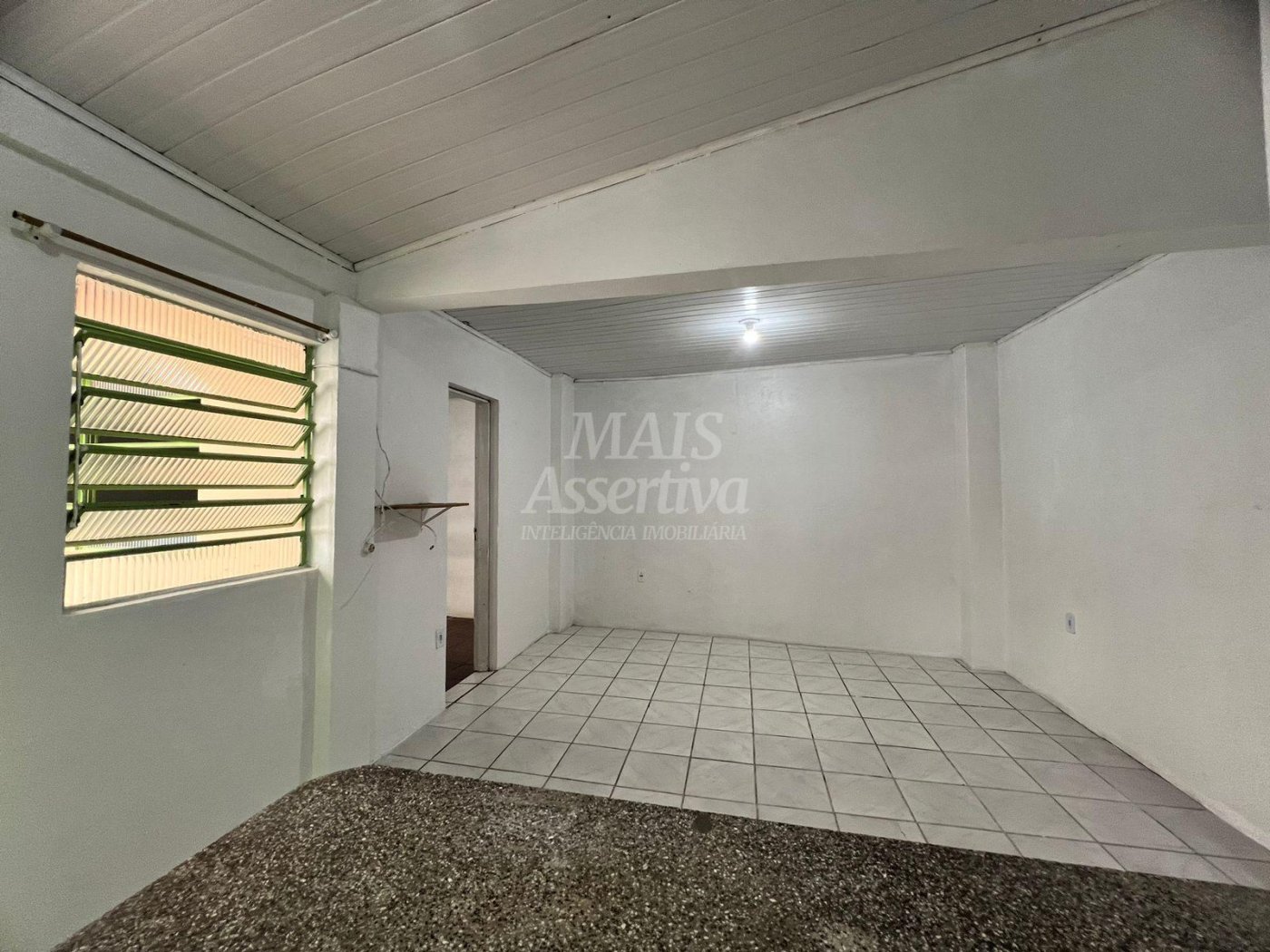 Kitnet para locação, bairro Ouro Branco em Novo Hamburgo 
