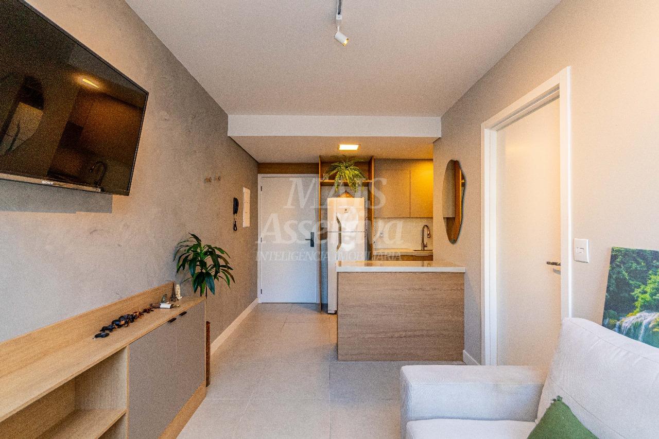 Ótimo apartamento mobiliado e decorado à venda em Porto Alegre/RS