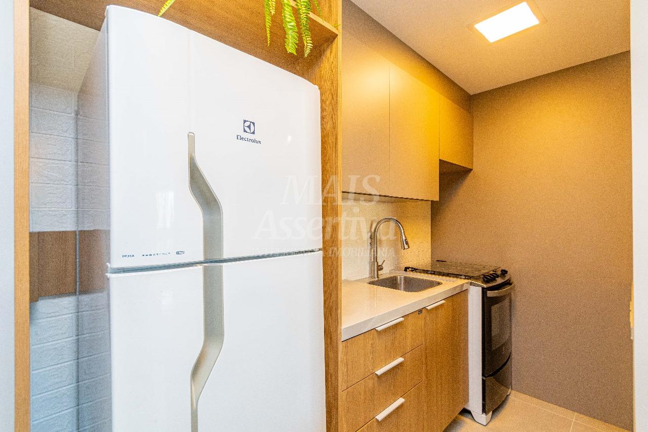 Ótimo apartamento mobiliado e decorado à venda em Porto Alegre/RS