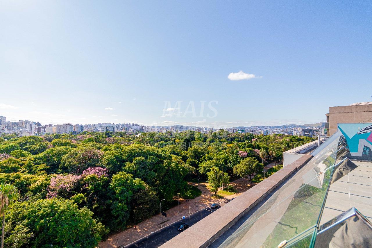 Ótimo apartamento mobiliado e decorado à venda em Porto Alegre/RS