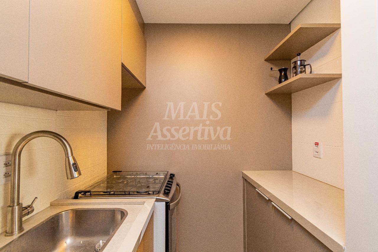 Ótimo apartamento mobiliado e decorado à venda em Porto Alegre/RS