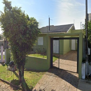 Casa semi mobiliada para venda de 4 dormitórios, Encosta do Sol em Estância Velha