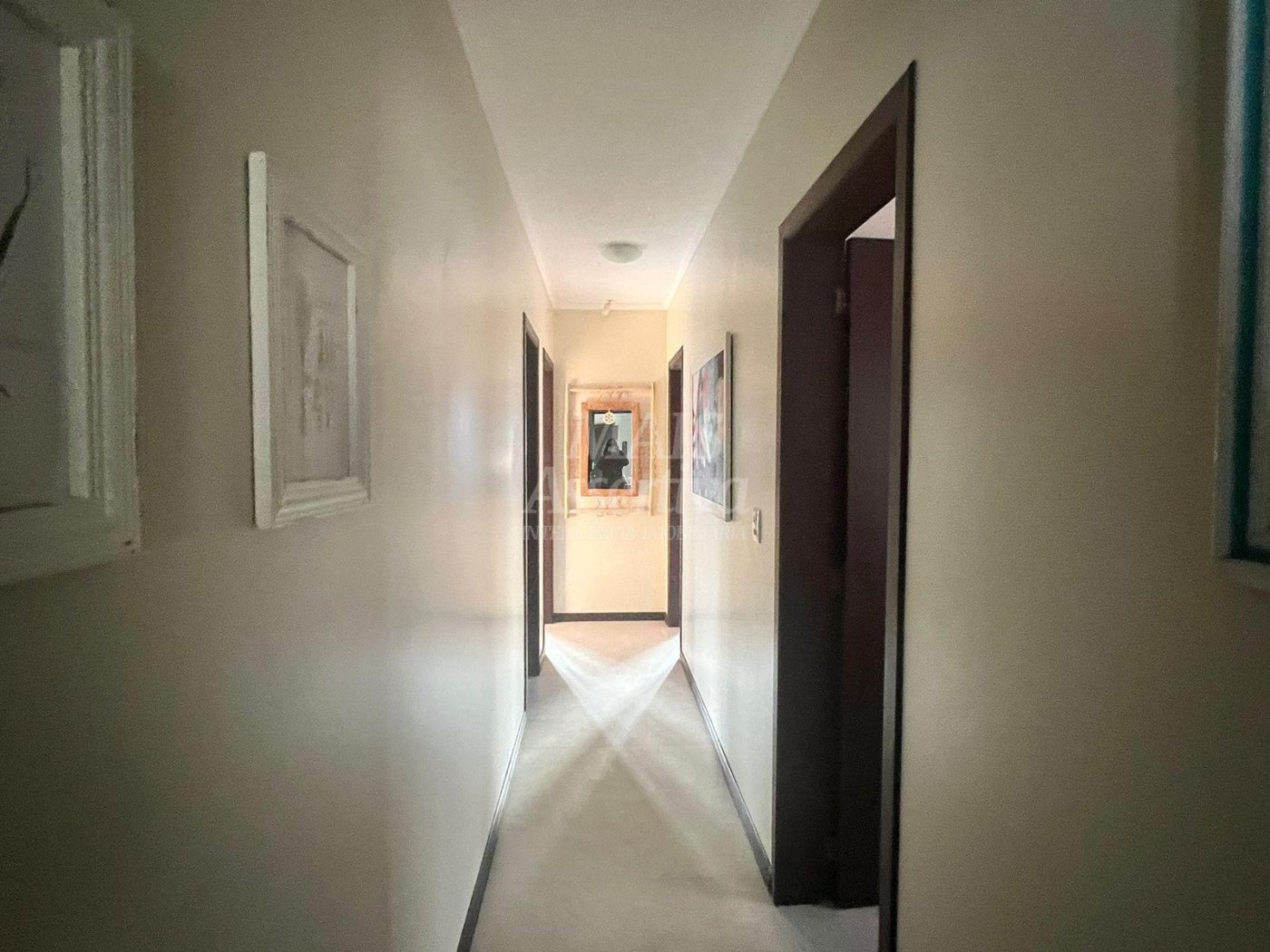 ExcelenteCasa à venda em Xangri-Lá/RS - 3 Dormitórios, 1 Suíte