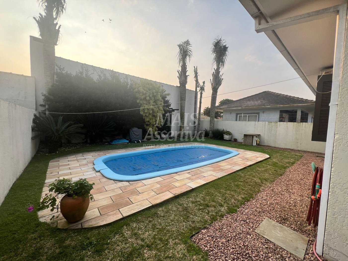 ExcelenteCasa à venda em Xangri-Lá/RS - 3 Dormitórios, 1 Suíte