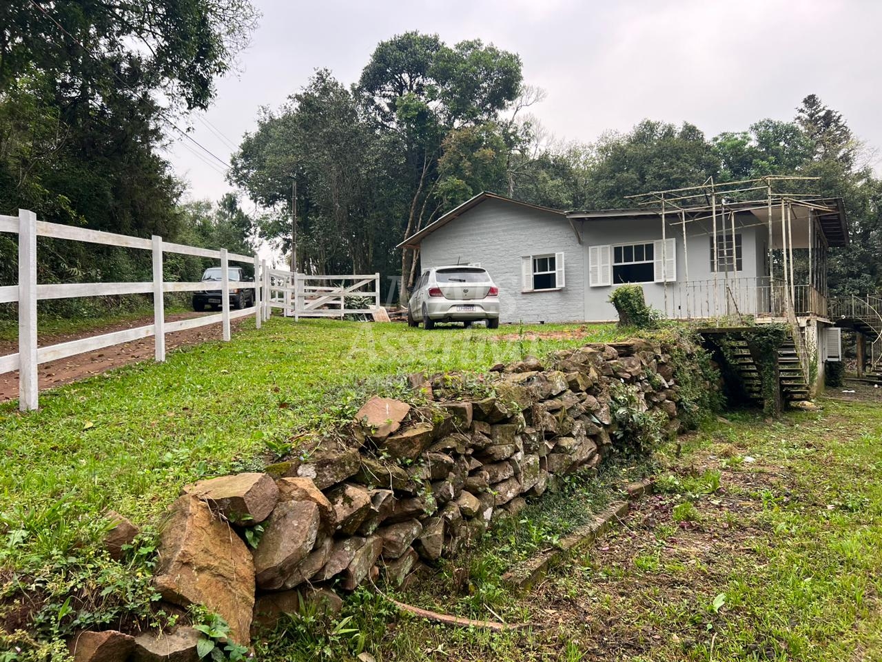 Sítio / Chácara 03 quartos para Venda no bairro Fazenda Fialho em Taquara