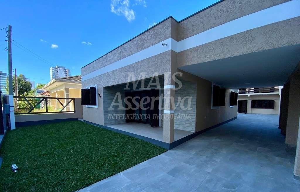 Casa 03 dormitórios para venda em Tramandaí Centro