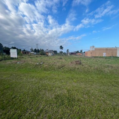 Excelente terreno à venda em Balneário Atlântico, Arroio do Sal/RS - 1,4km do mar