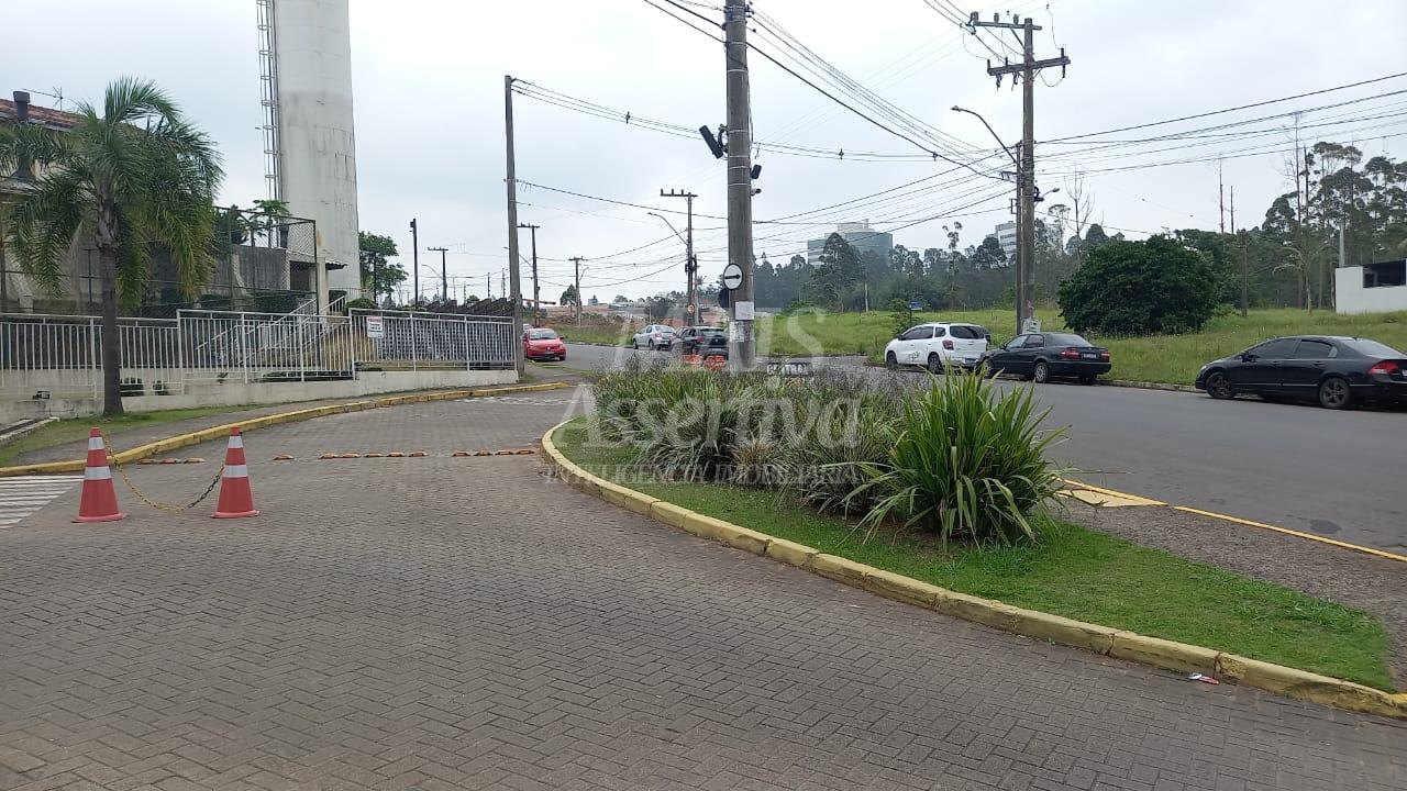 Sobrado 03 dormitórios para venda próximo a Prefeitura de Novo Hamburgo