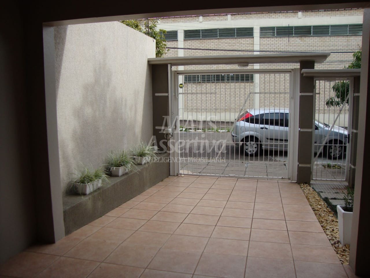 Casa  de 2 pisos com 03 dormitórios para venda bairro Rio Branco Novo Hamburgo