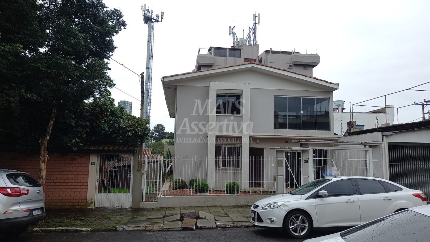 Casa  de 2 pisos com 03 dormitórios para venda bairro Rio Branco Novo Hamburgo