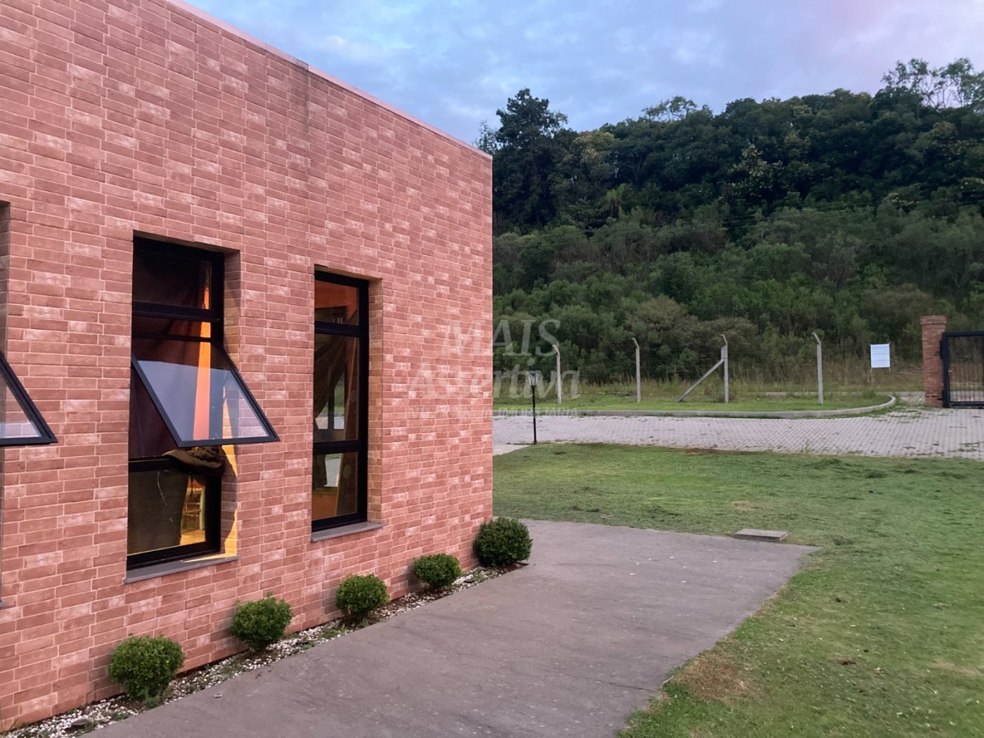 Chácara de 70.350,51 m² para venda em Flores da Cunha