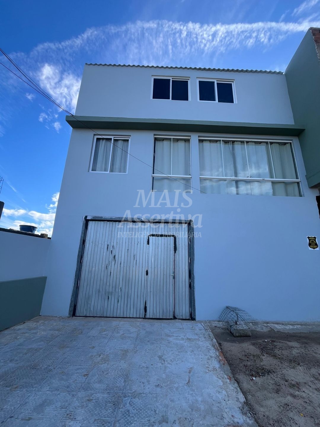 Prédio Residencial/ comercial no bairro Loteamento Caravelle em Passo de Torres
