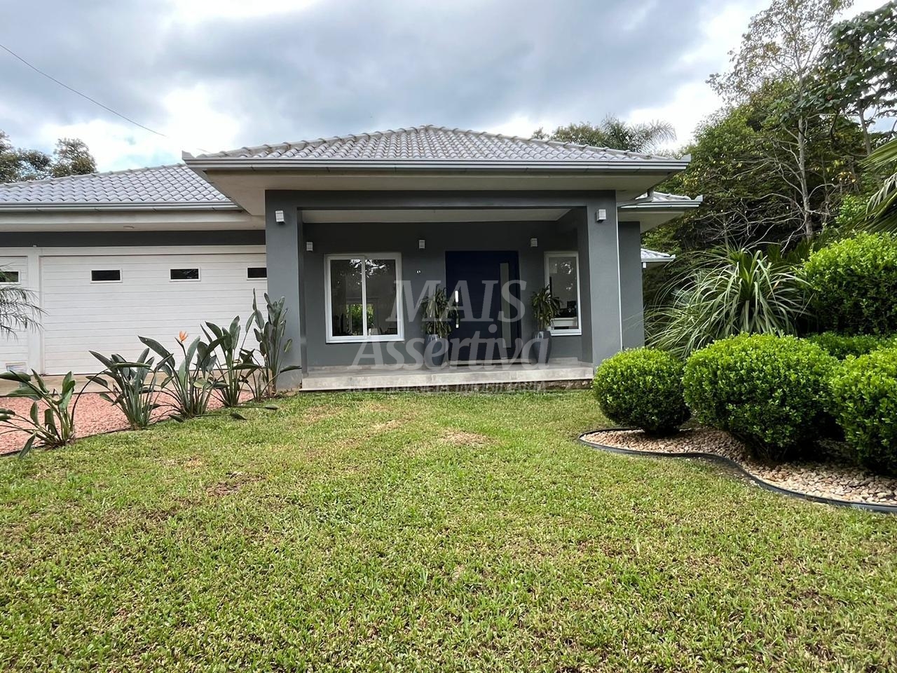 Casa, 2 quartos, 186 m² - Foto 1