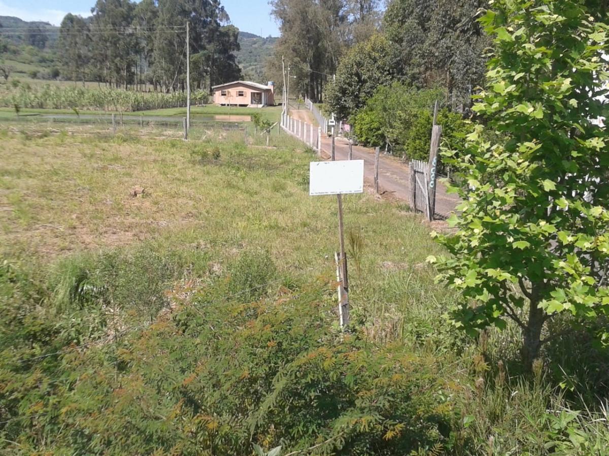 Terreno para Venda em Santo Antônio da Patrulha / RS no bairro Pinheirinhos