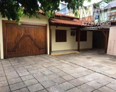 Casa para Venda em Novo Hamburgo / RS no bairro Petrópolis