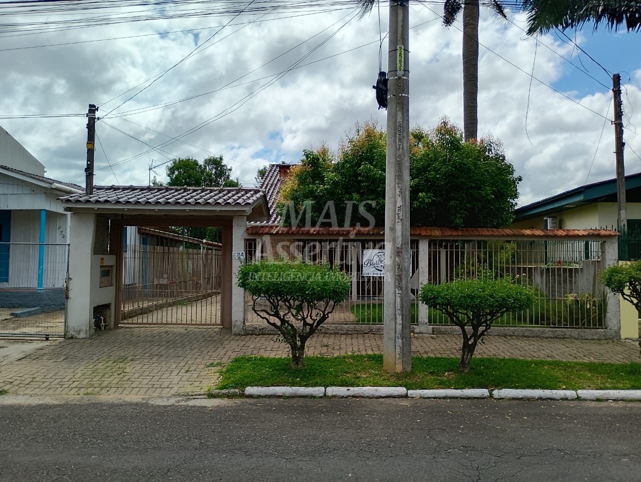  Duas Casas com 2 quartos para Venda
