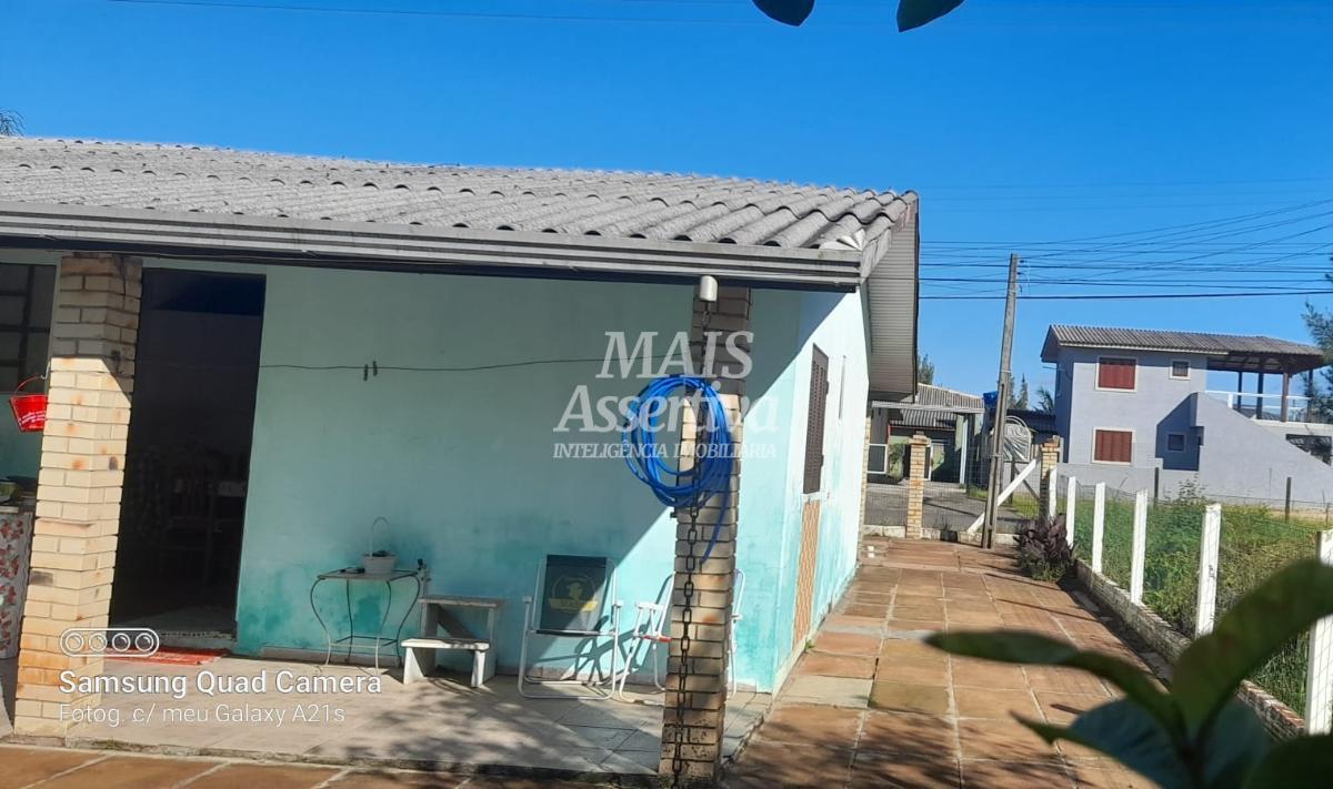 Casa para Venda em Arroio Do Sal / RS no bairro Balneário Pérola