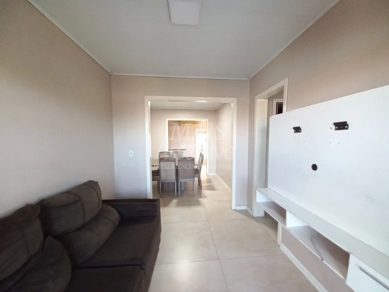 Excelente sobrado com sala comercial para locação em Canudos, Novo Hamburgo/RS