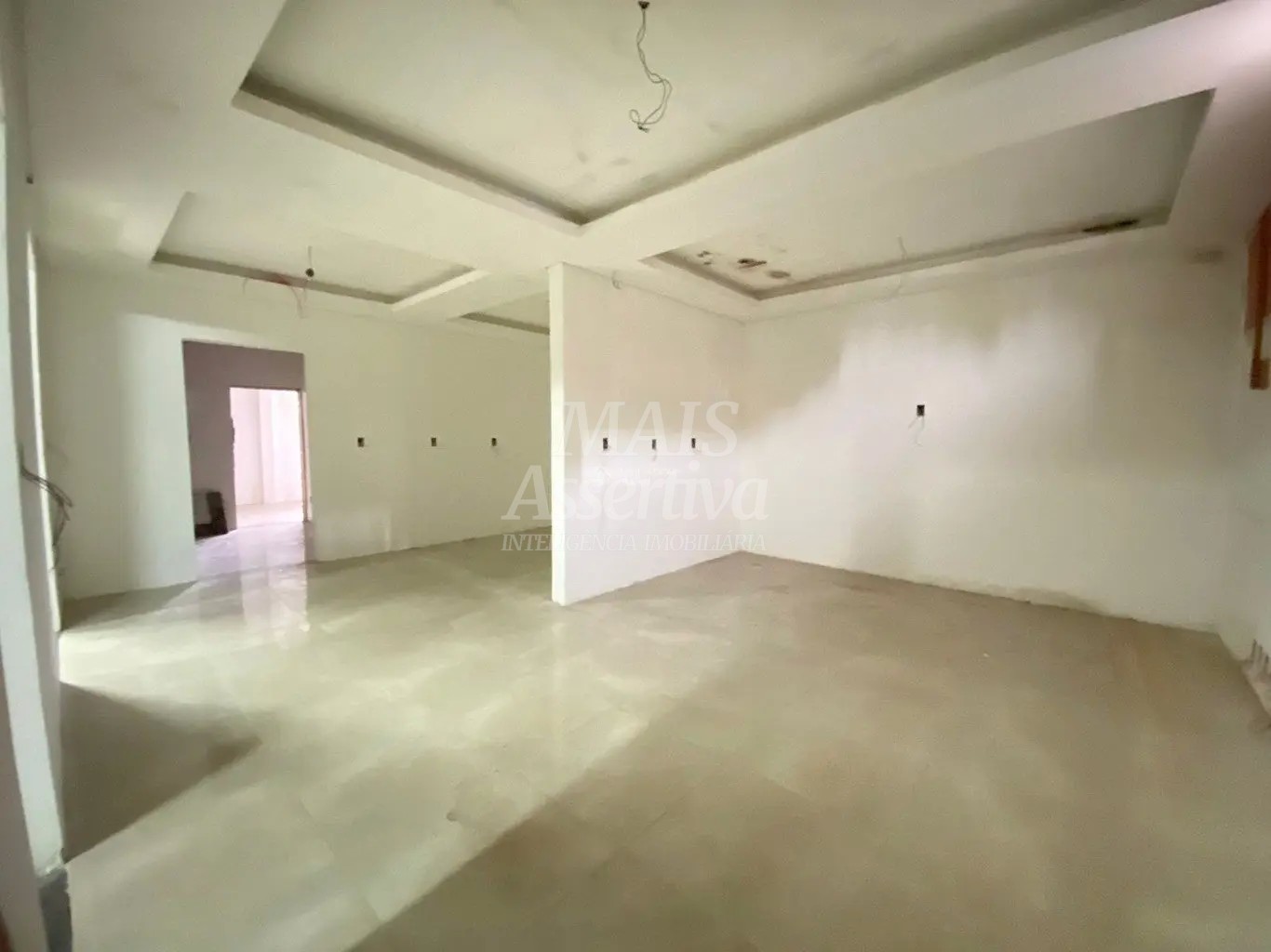 Excelente sobrado com sala comercial para locação em Canudos, Novo Hamburgo/RS