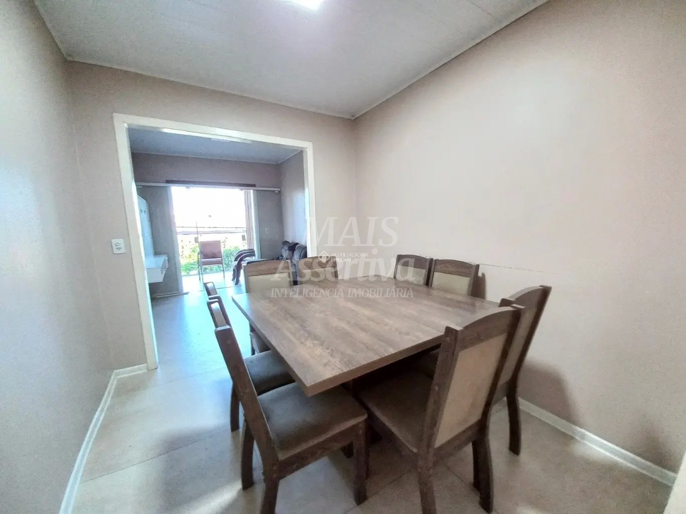 Excelente sobrado com sala comercial para locação em Canudos, Novo Hamburgo/RS