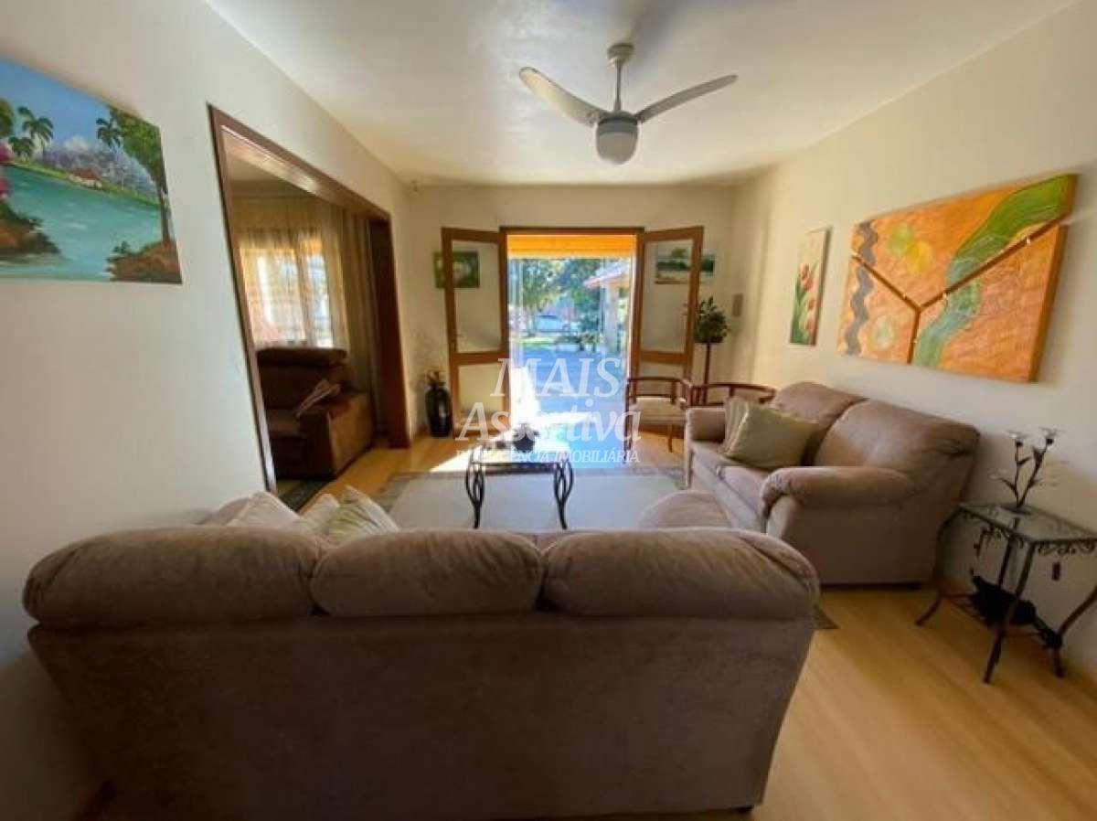 Casa para Venda em Imbé / RS no bairro Centro