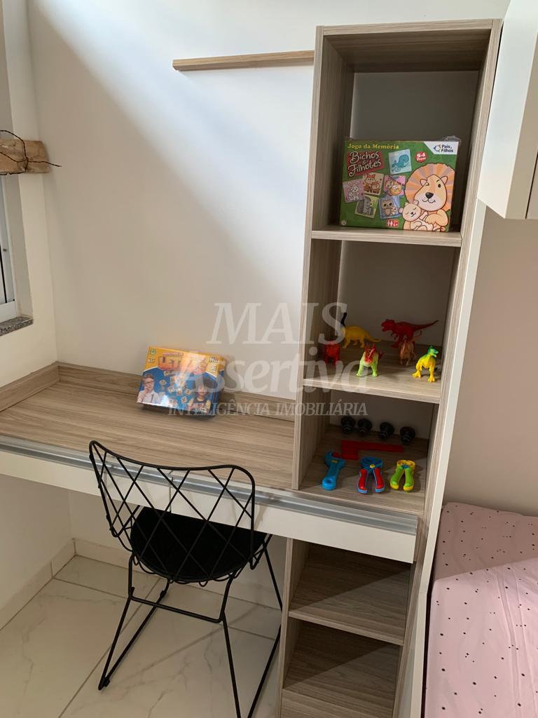 Sobrado Novo Para Venda em Novo Hamburgo
