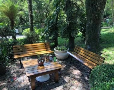 CASA PARA VENDA EM CANELA COM AMPLO TERRENO DE 1889 M²