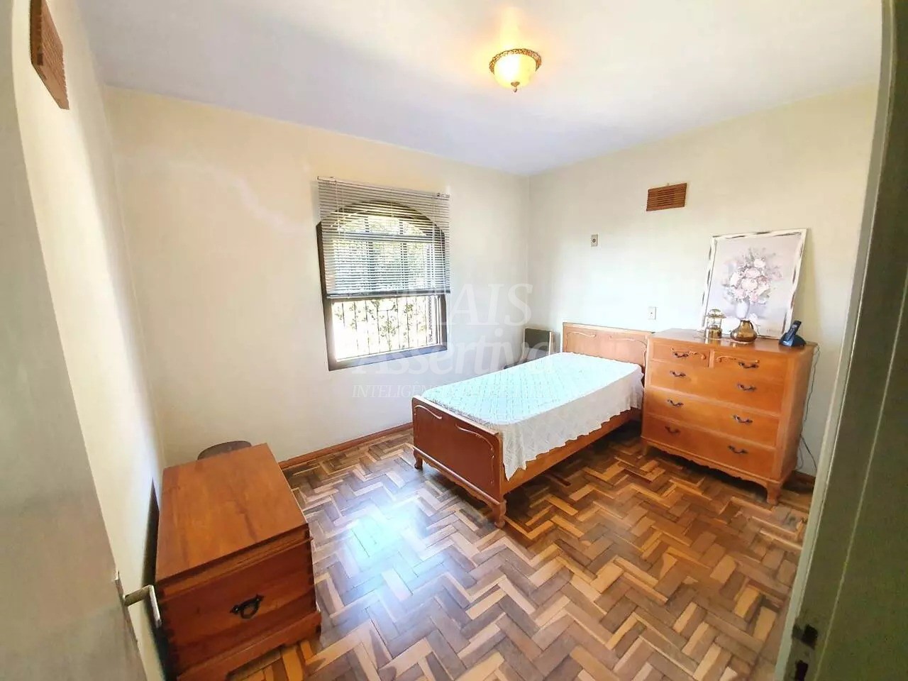 Casa ampla 05 dormitórios para venda no Bairro Rondônia em Novo Hamburgo