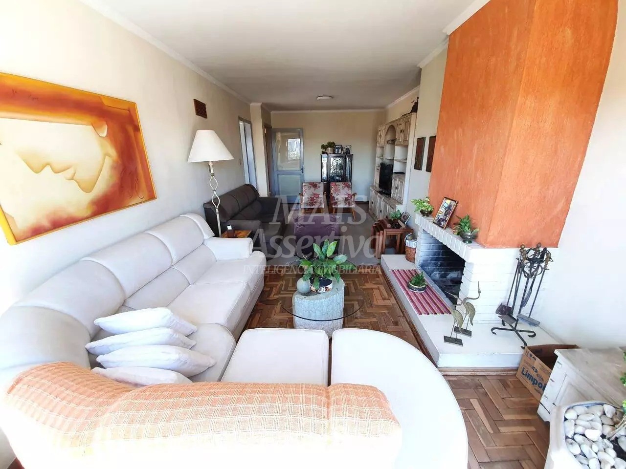Casa ampla 05 dormitórios para venda no Bairro Rondônia em Novo Hamburgo